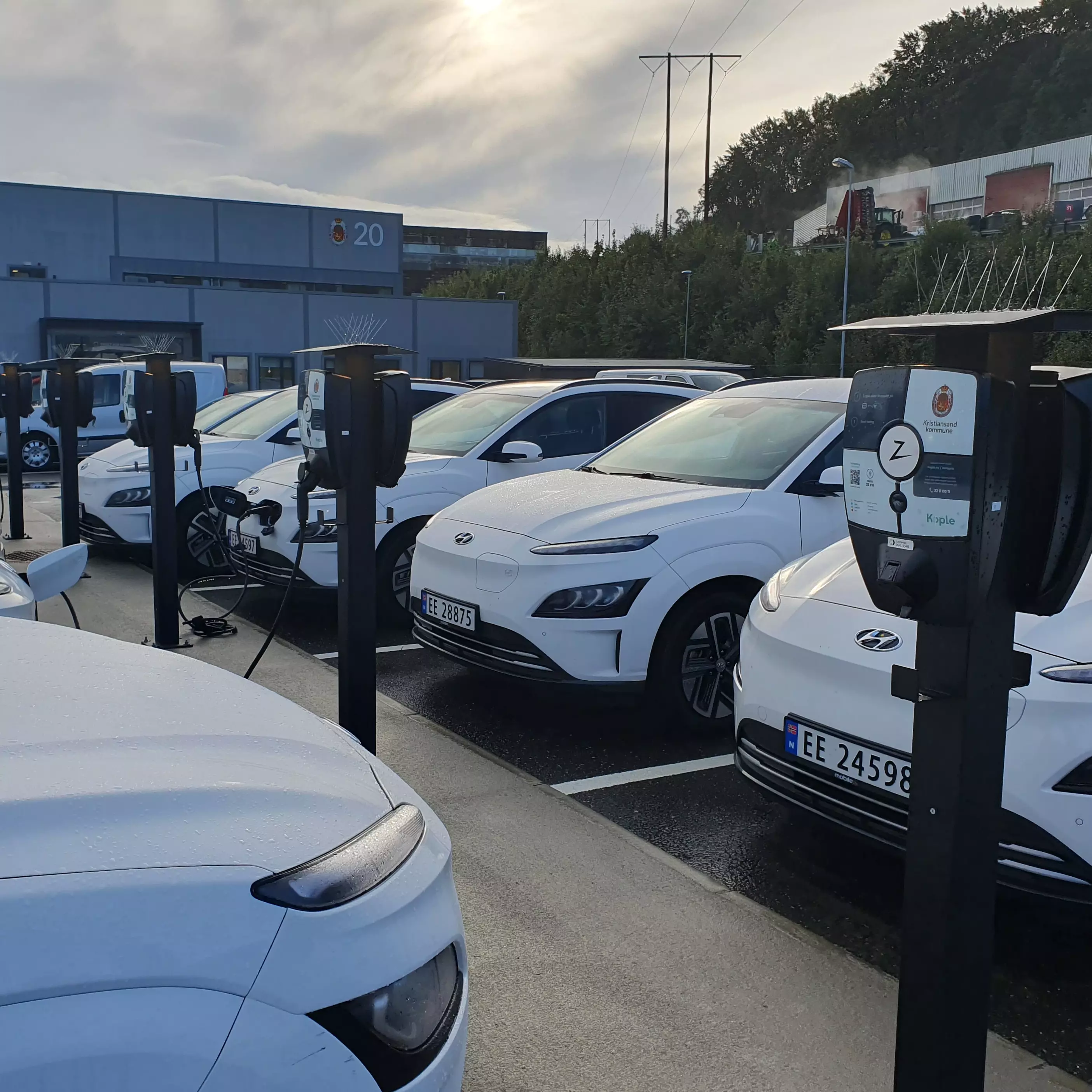 Municipal and Public Electric Vehicle Charging-idx